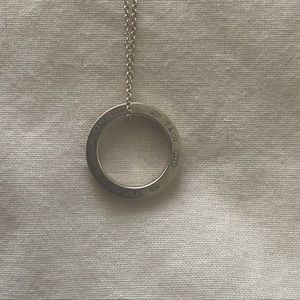 tiffany’s circle necklace